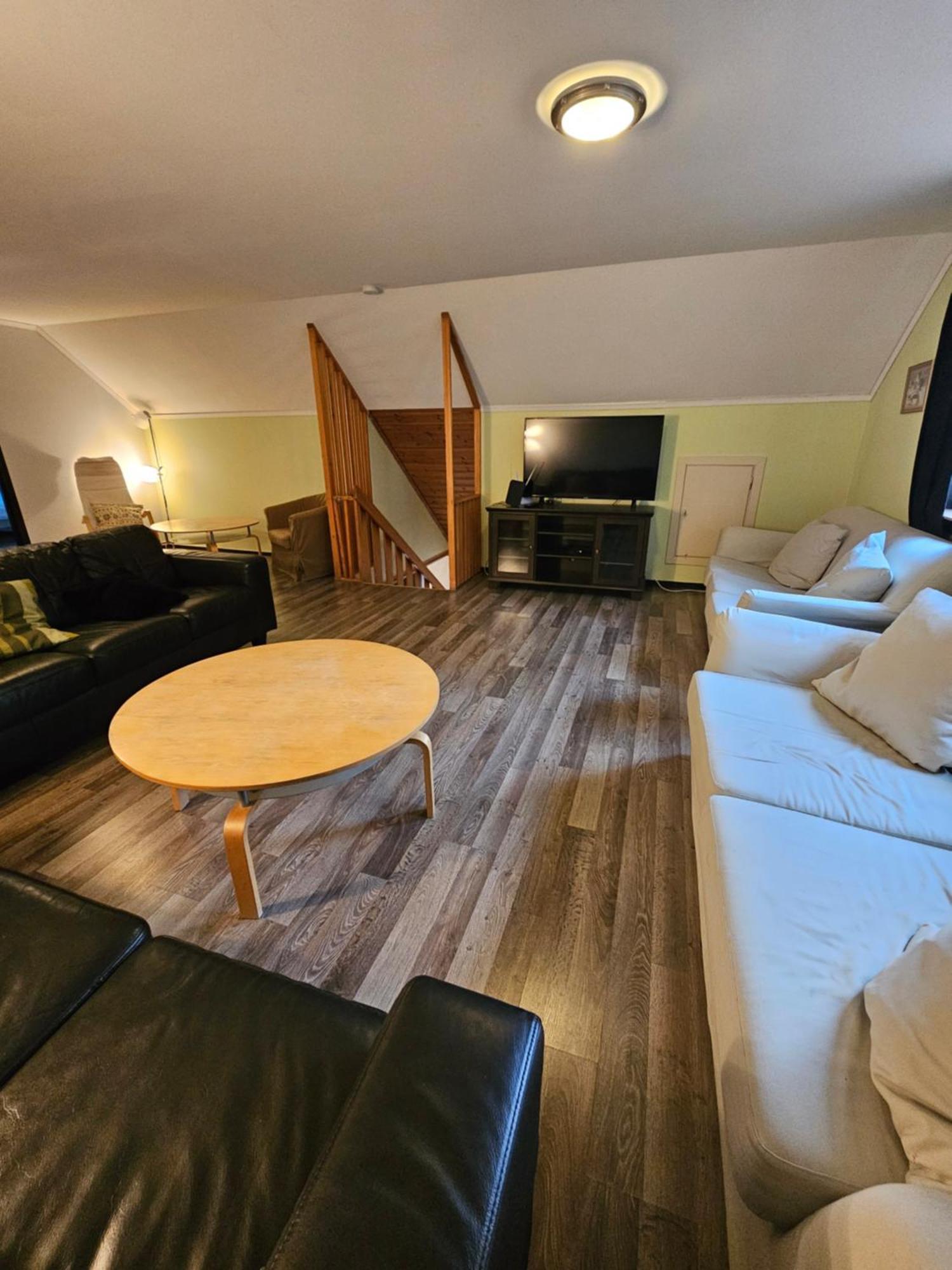 Romme stugby Hotell Borlänge Eksteriør bilde