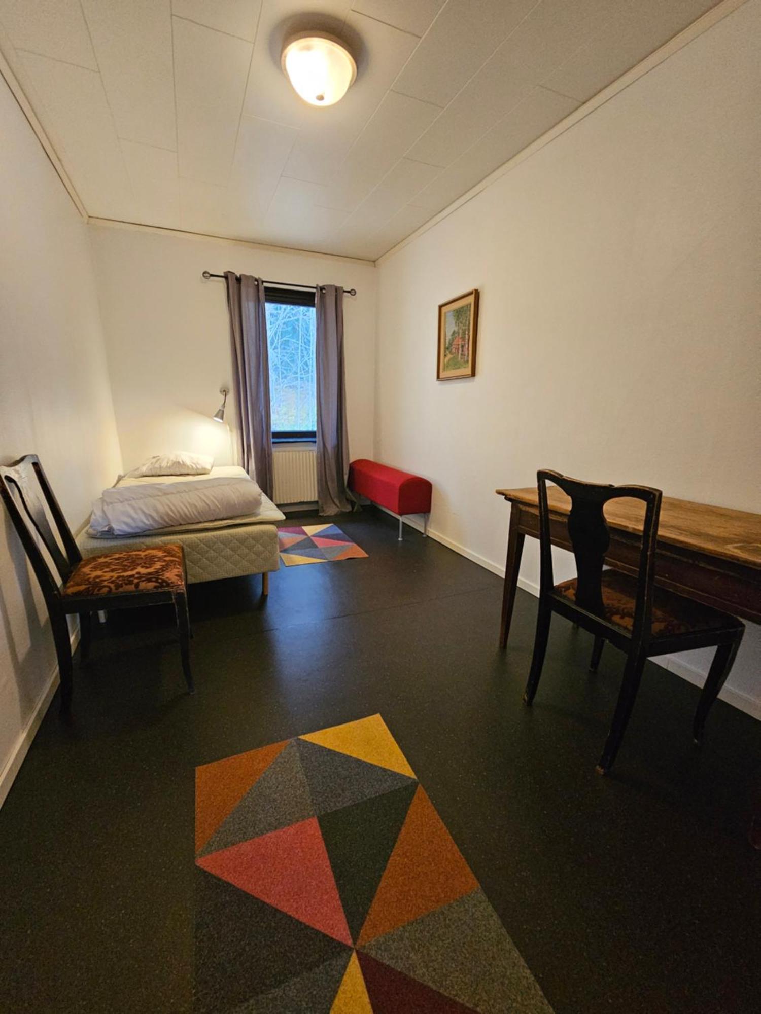 Romme stugby Hotell Borlänge Eksteriør bilde