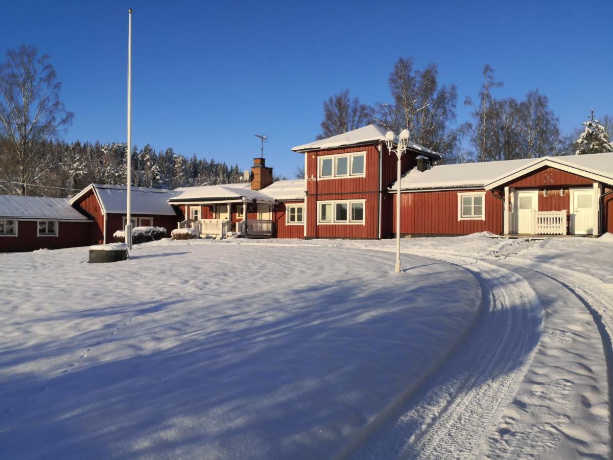 Romme stugby Hotell Borlänge Eksteriør bilde