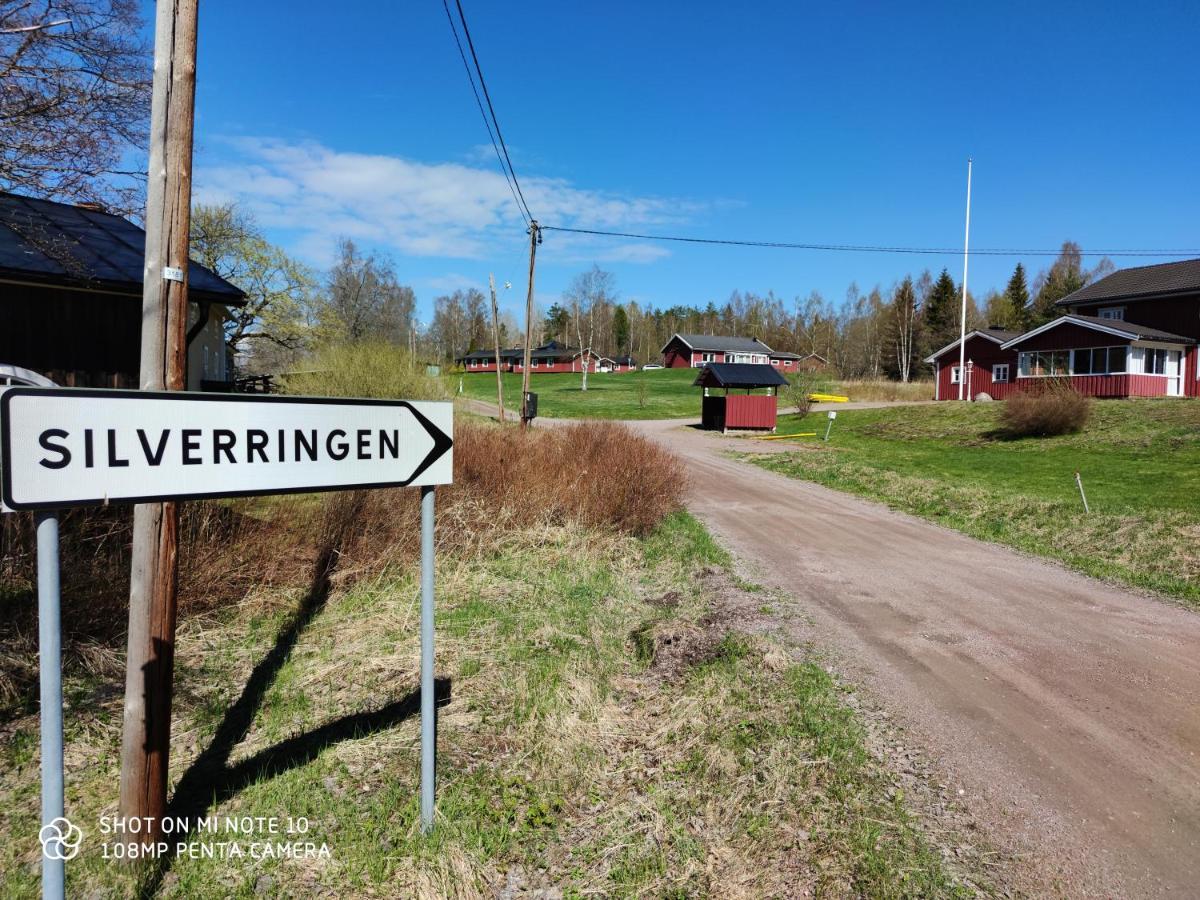 Romme stugby Hotell Borlänge Eksteriør bilde